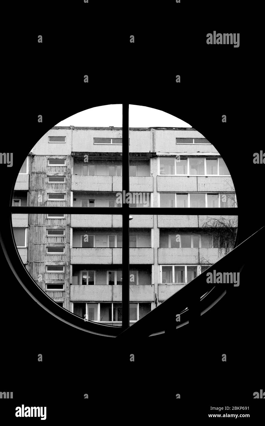 Rounded facade architecture Black and White Stock Photos & Images - Alamy