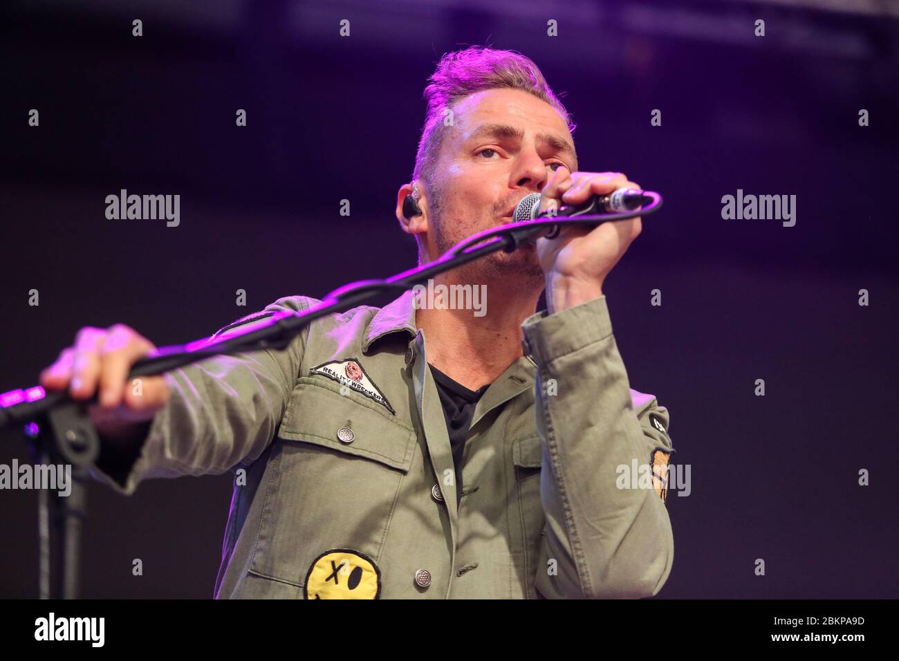 Singer Joseph Washbourn of Toploader, as the band performs at