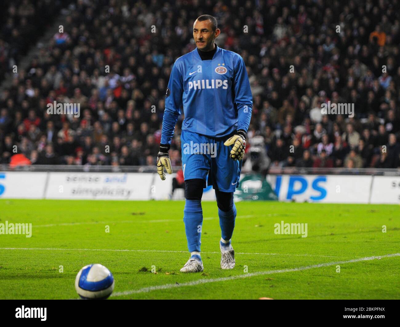 EINDHOVEN, NEDERLAND. MARCH 12: Heurelho Gomes of PSV Eindhoven During UEFA Cup Round of 16 Second Leg between PSV Eindhoven and Tottenham Hotspur at Stock Photo