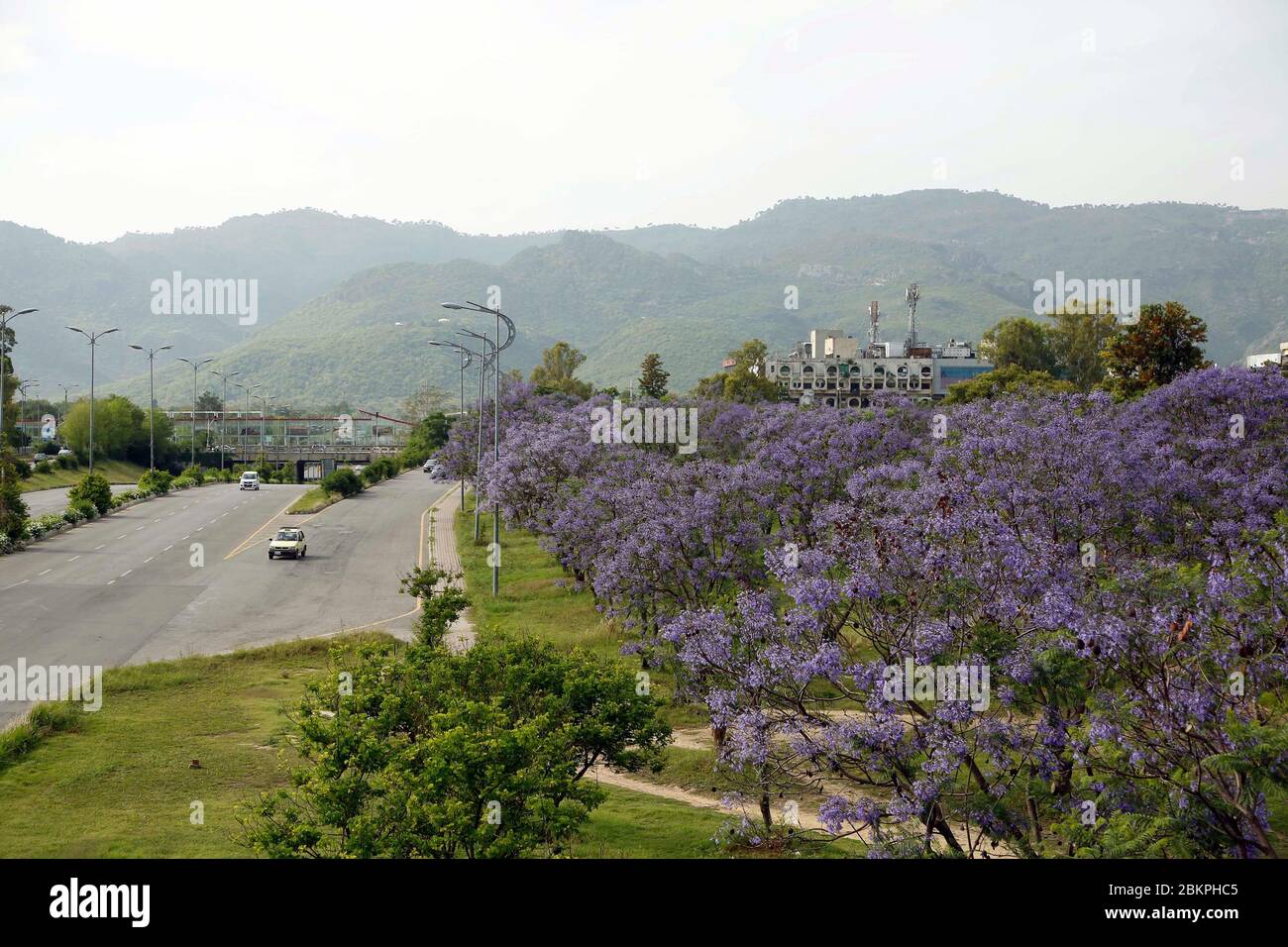 Islamabad. 5th May, 2020. Photo taken on May 5, 2020 shows the scenery of the blossoming