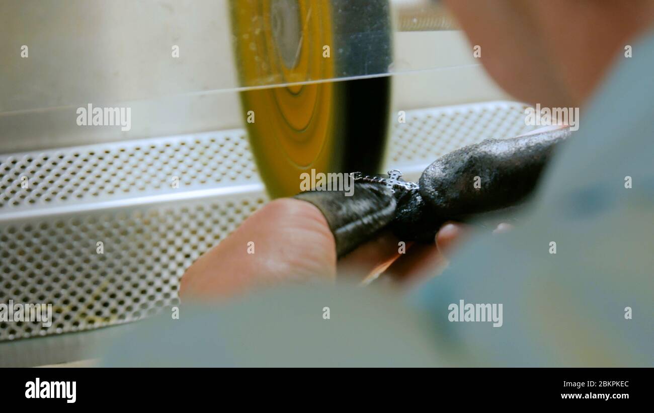 Polishing wheel hires stock photography and images Alamy