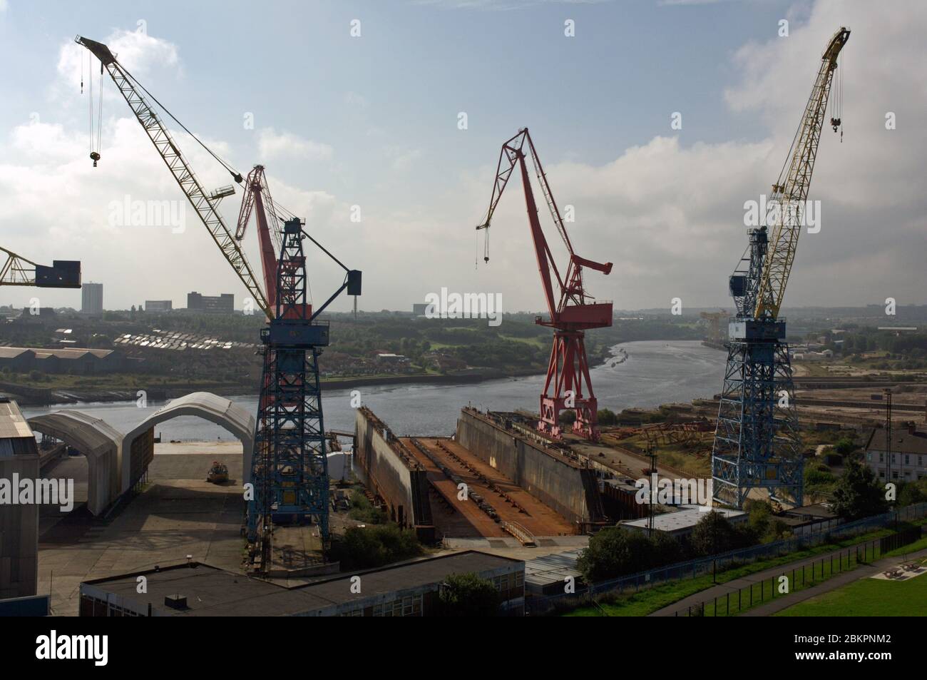 Swan hunter hires stock photography and images Alamy