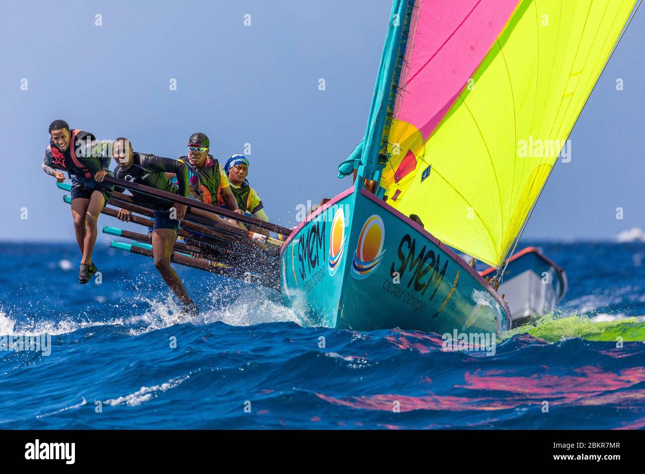 France, Martinique, Baie du Diamant, yole ronde de Martinique, race for