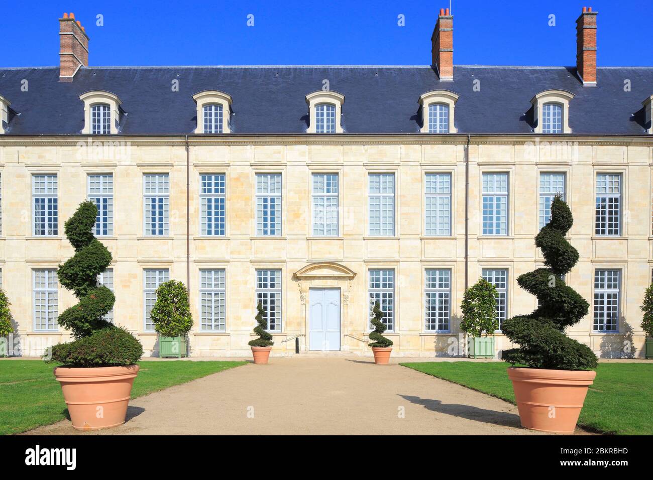 France, Loiret, Orleans, Garden of the Bishopric, classical style garden with the 18th century facade of the old Bishopric Stock Photo