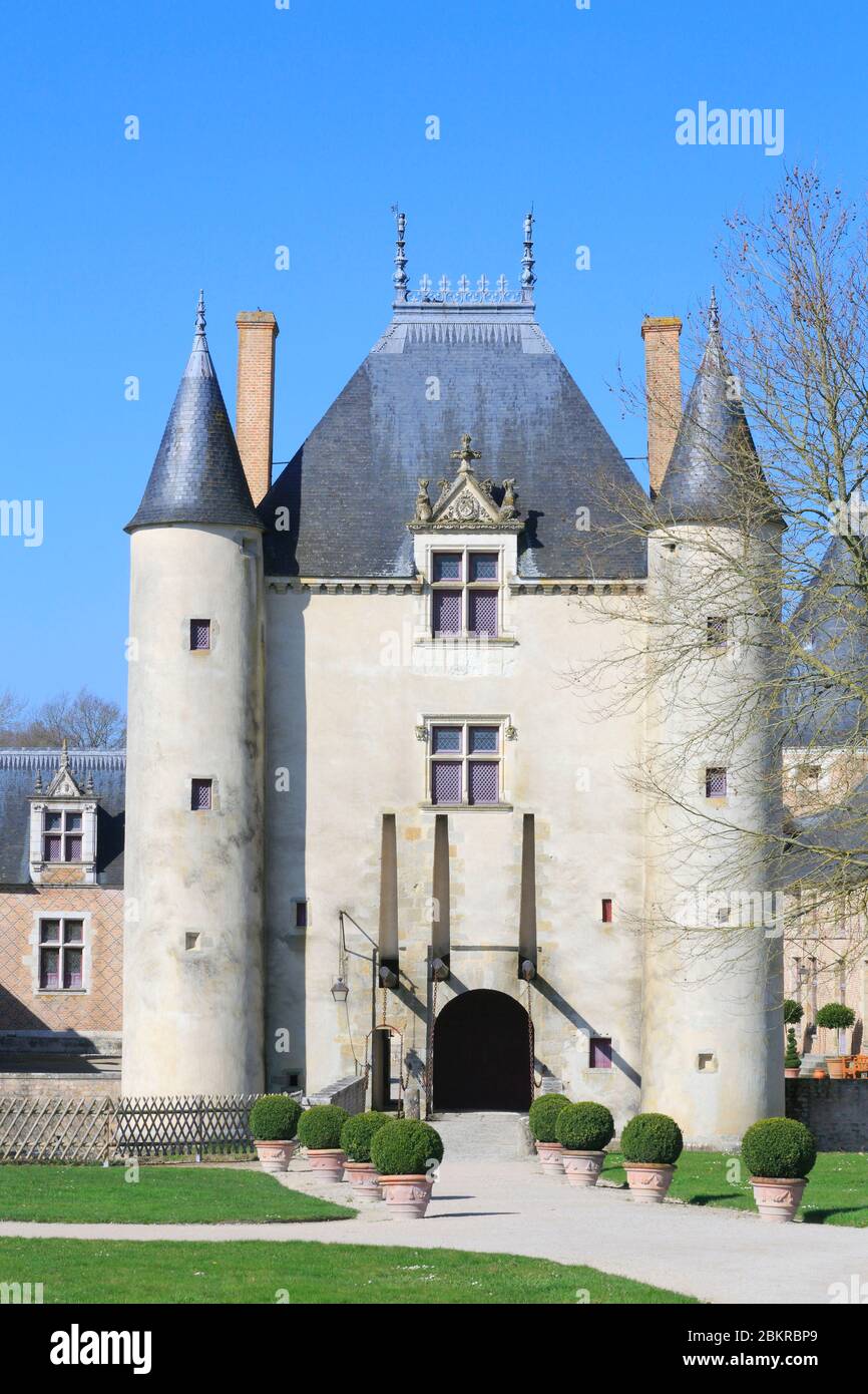 France, Loiret, Chilleurs aux Bois, Renaissance castle (which is one of the castles of the Loire) built at the beginning of the 16th century by Lancelot Ier du Lac (chamberlain of the king of France Louis XII then bailiff of Orleans under the reign of king Fran?ois 1st) Stock Photo
