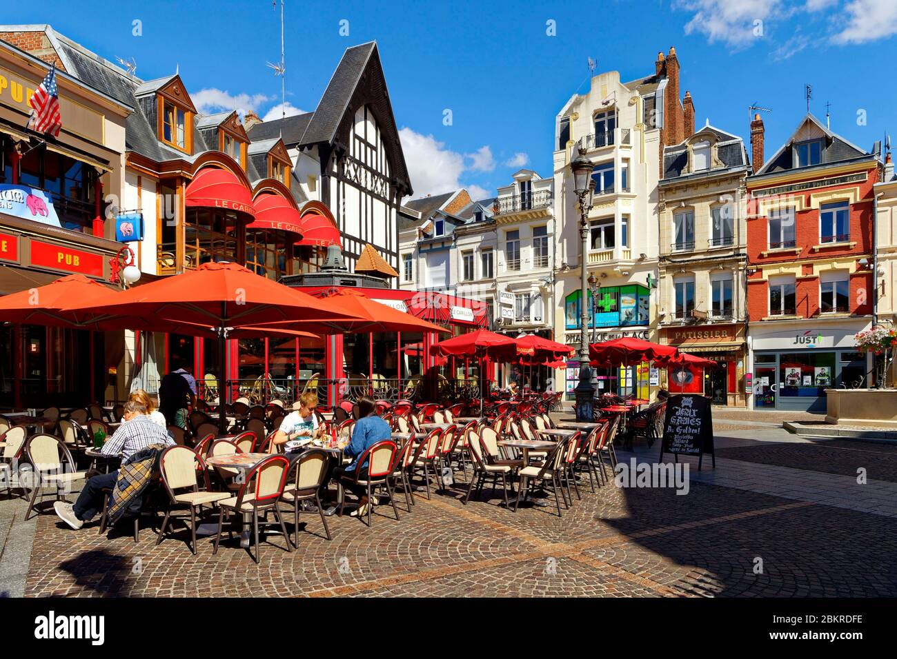 France, Aisne, Saint Quentin, rue du Petit Butin street Stock Photo - Alamy