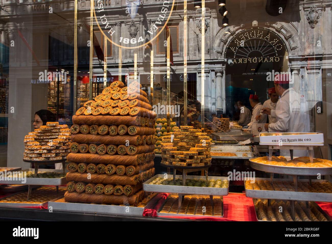 Turkey, Istanbul, front of the Hafiz Mustafa pastry shop Stock Photo