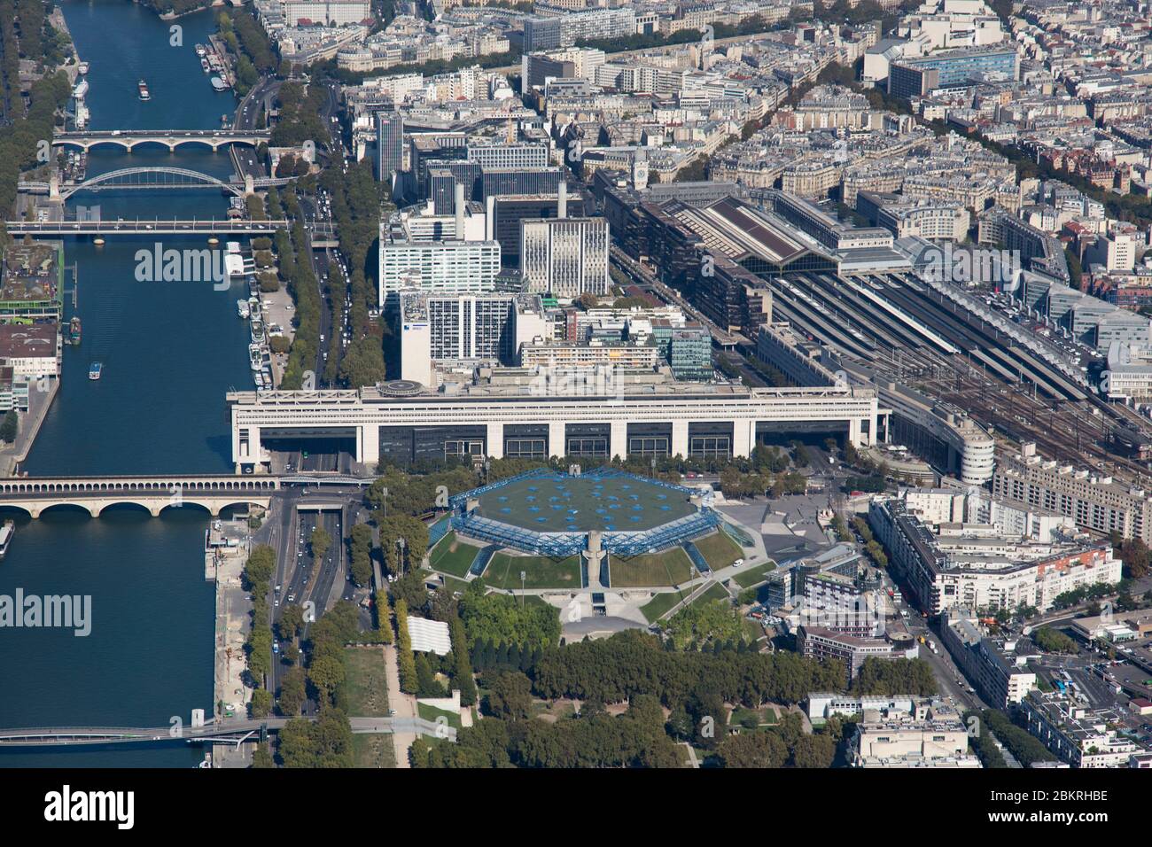 France, Paris, 12th arrondissement and the Seine, Bercy, Ministere des Finances, Palais Omnisport de Paris Bercy, Gare de Lyon (aerial view) Stock Photo