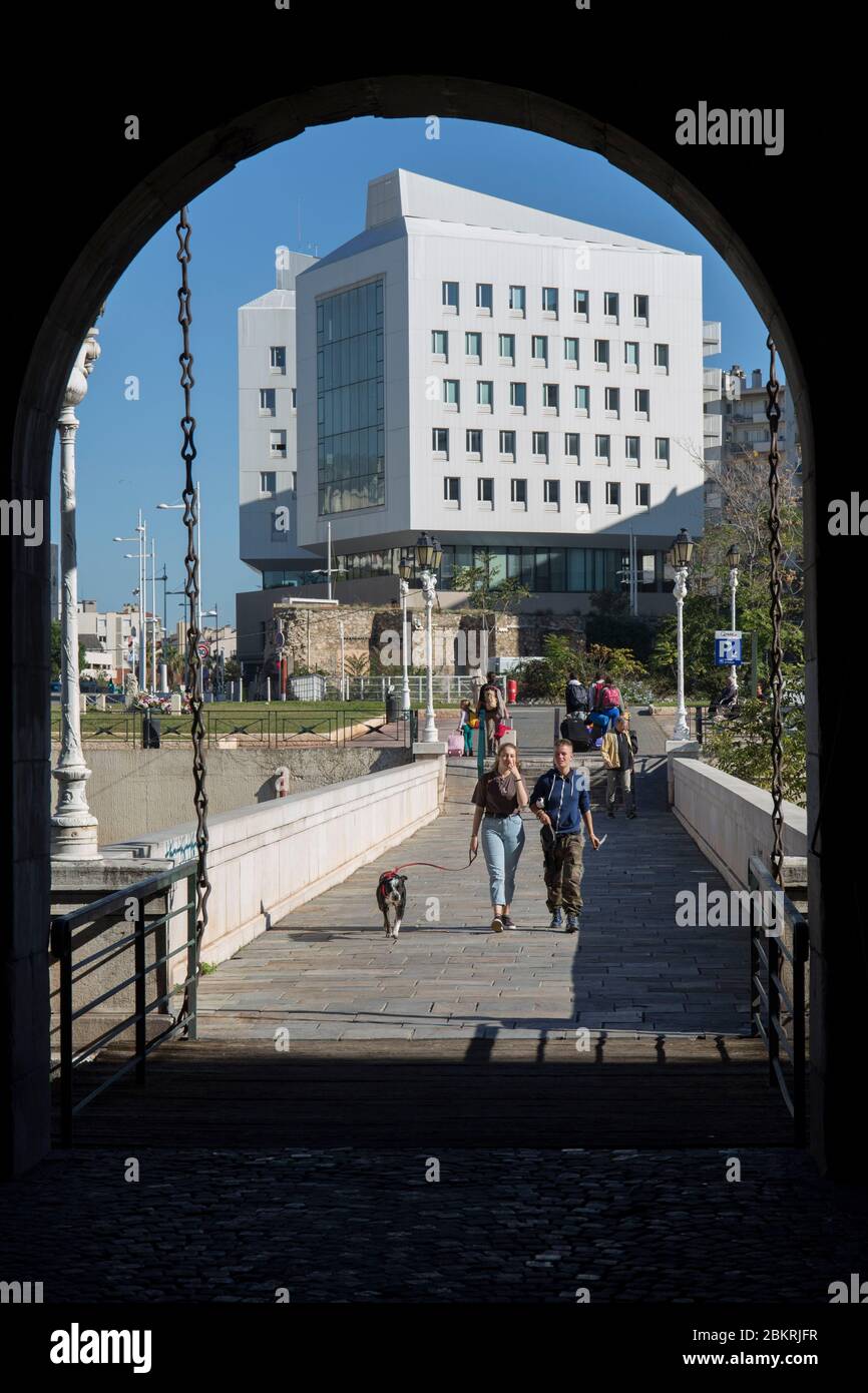 France, Var, Toulon, avenue Roger Devoucoux, University of Toulon, Campus  porte d'Italie Stock Photo - Alamy