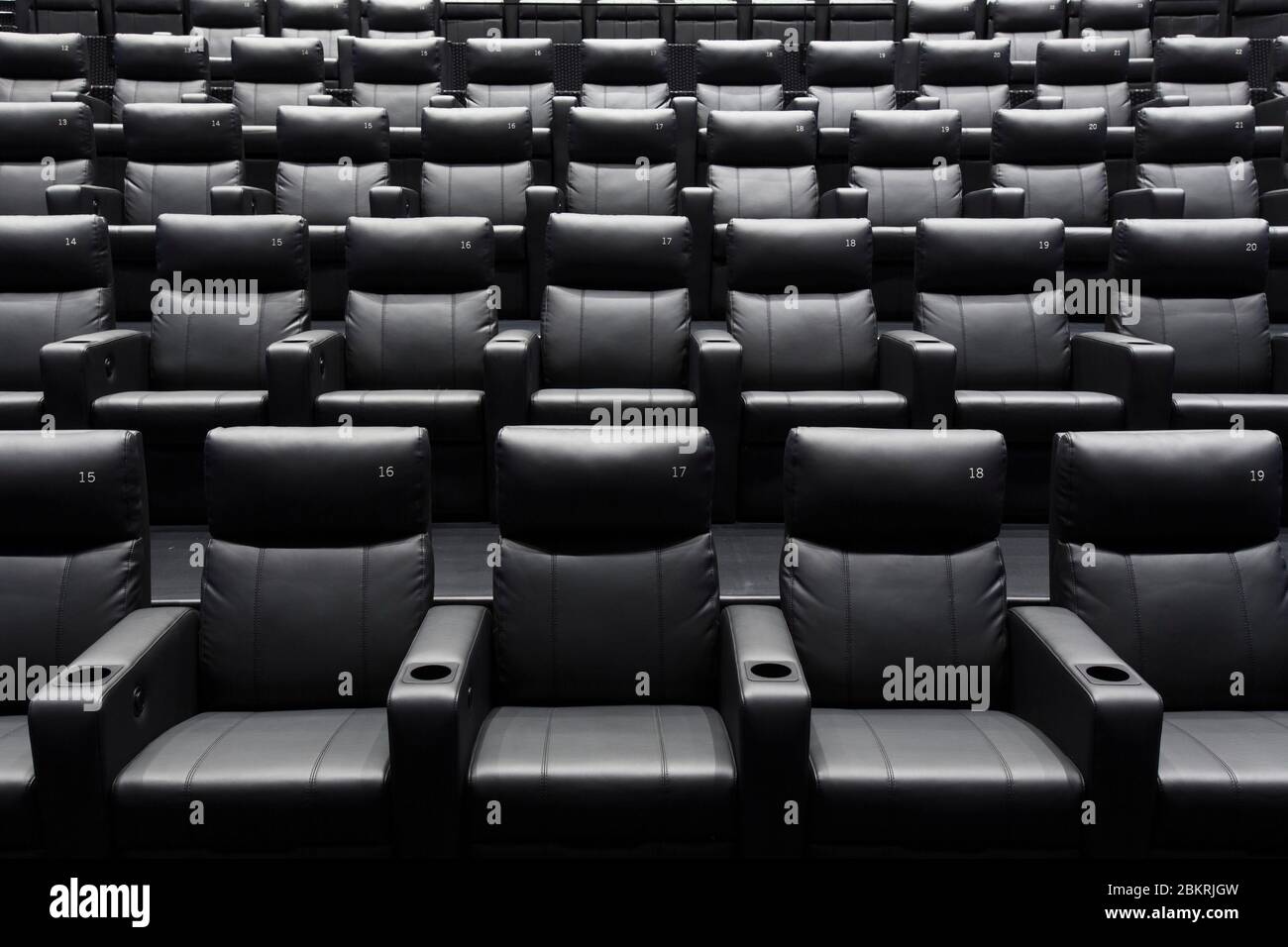 France Bouches Du Rhone Les Pennes Mirabeau Marseille Plan De Campagne Cinema Pathe Salle Imax Architect Atelier 4 Stock Photo Alamy