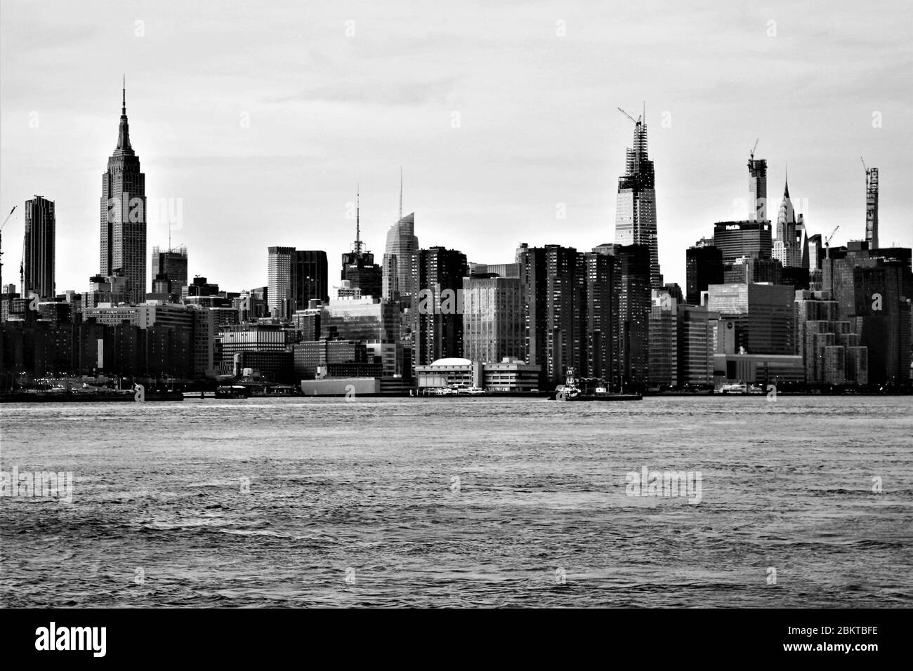 New York, America, US 20/12/2019 Manhattan skyline view from of