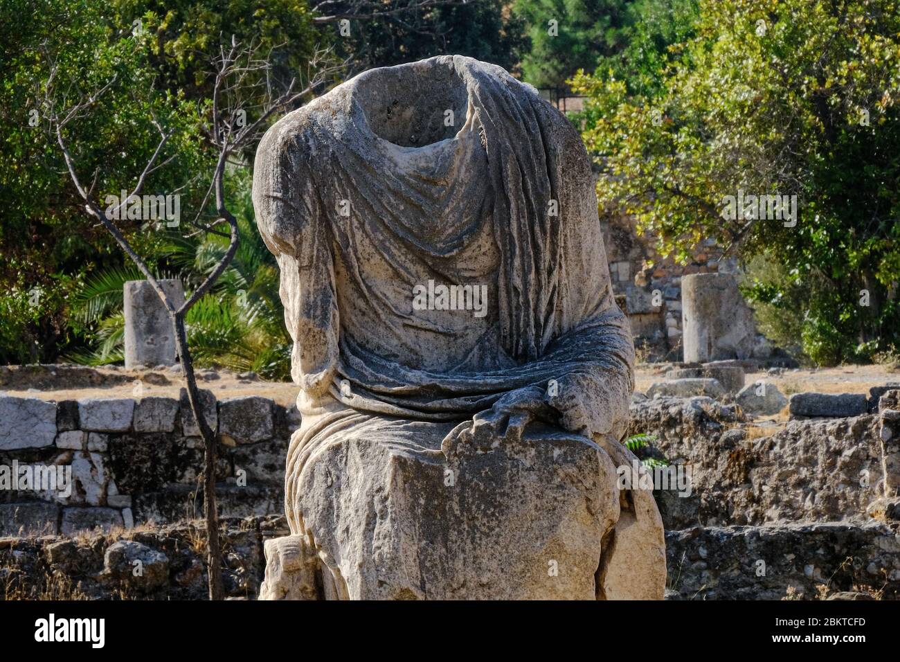 Statue Without Head High Resolution Stock Photography and Images Alamy