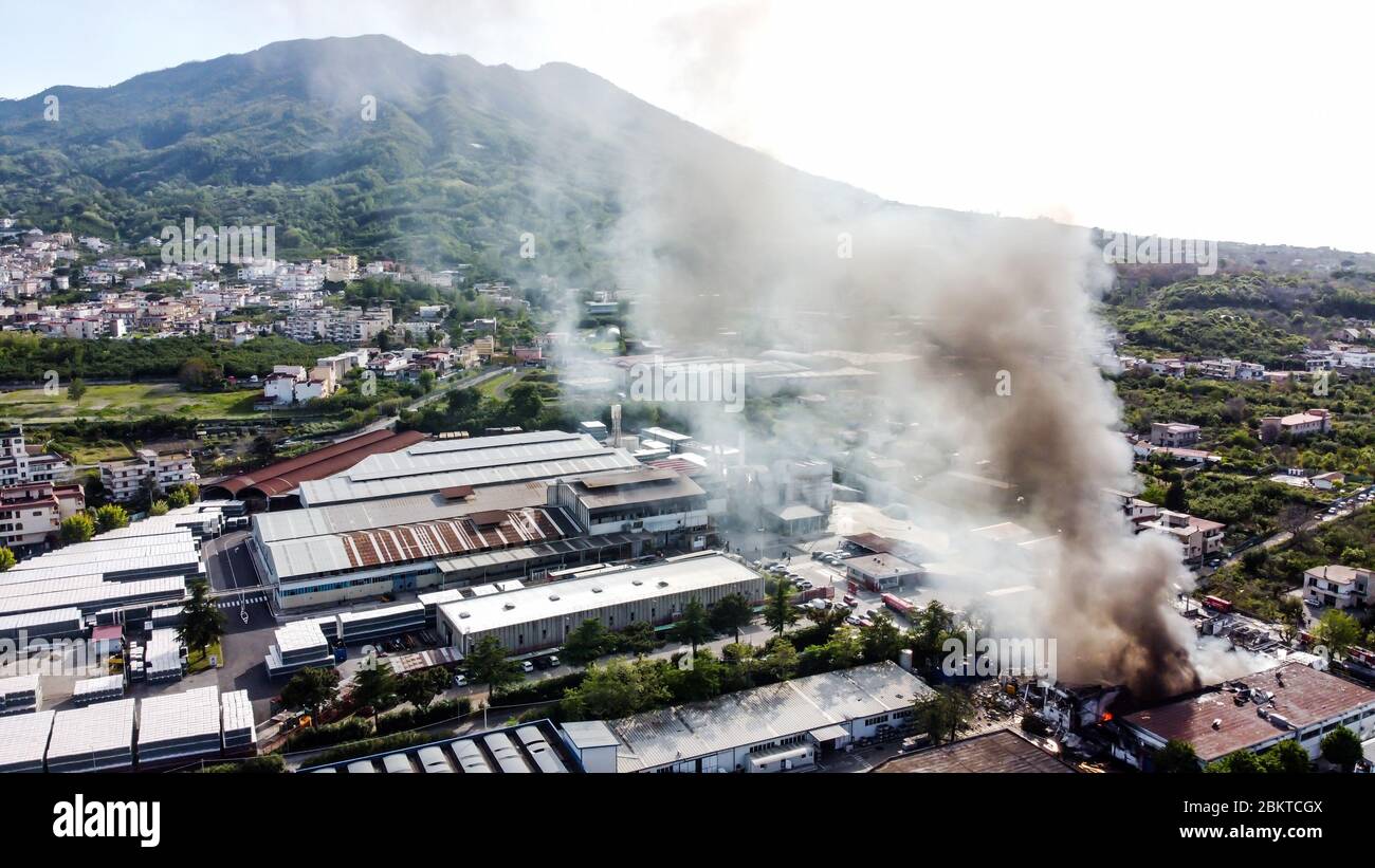 Ottaviano, Italy. 5th May 2020. Ottaviano 05-05-2020 Explosion in Ottaviano, the Adler Plastic factory by Paolo Scudieri burns, in the photo the 55 year old worker (Newfotosud Alessandro Garofalo) (Alessandro Napolipress/Fotogramma, Ottaviano Napoli - 2020-05-05) p.s. la foto e' utilizzabile nel rispetto del contesto in cui e' stata scattata, e senza intento diffamatorio del decoro delle persone rappresentate Credit: Independent Photo Agency Srl/Alamy Live News Stock Photo