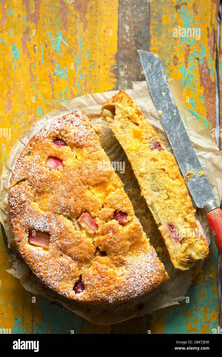 Sliced Pink Cake High Resolution Stock Photography And Images Alamy