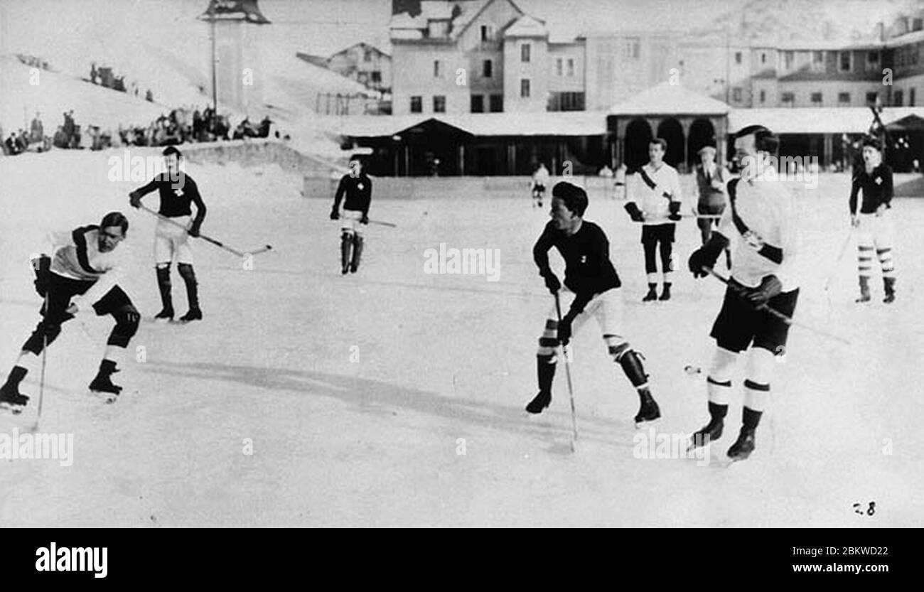 Ice hockey 1922 Stock Photo Alamy