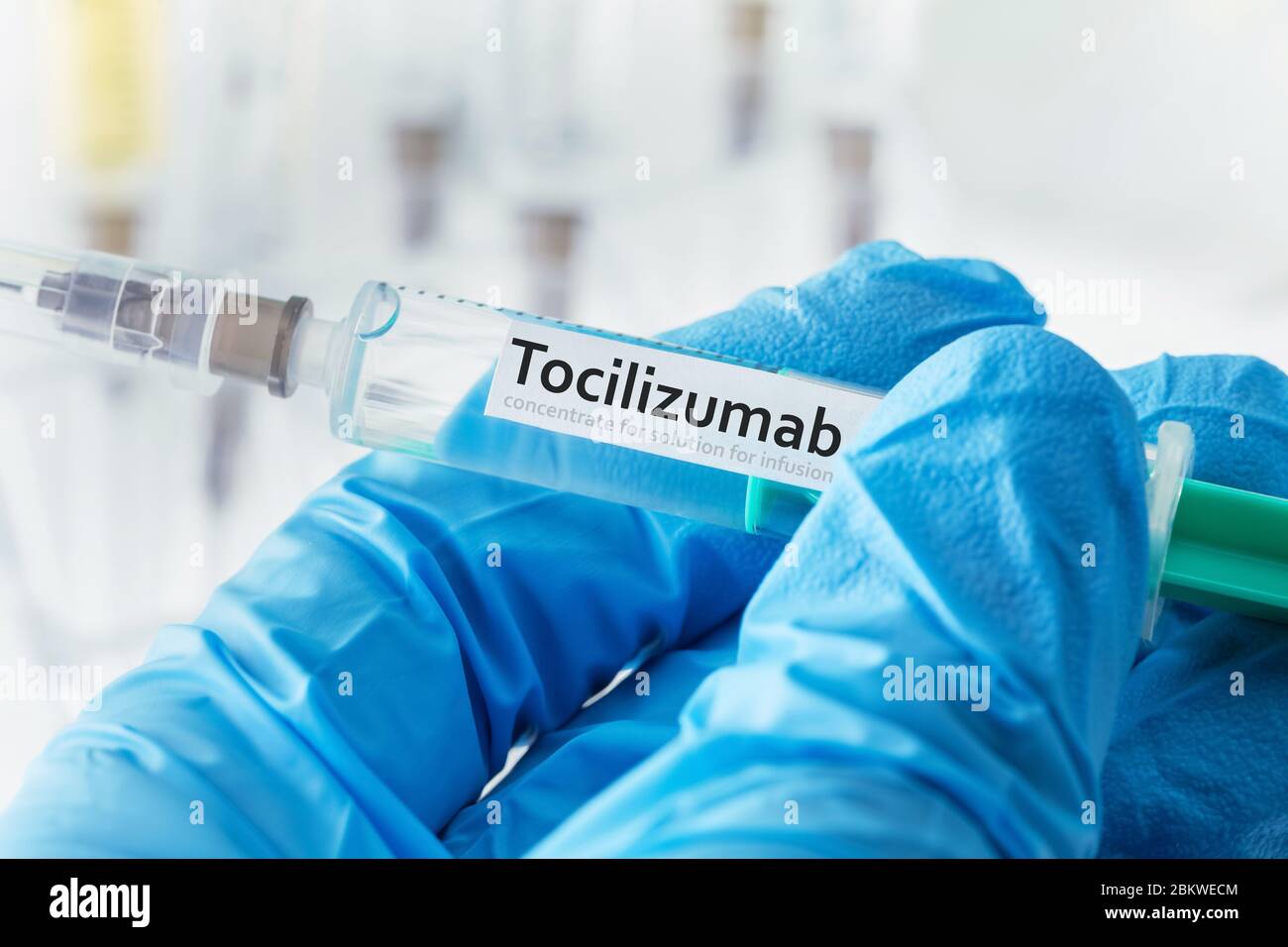 tocilizumab medicine concentrate syringe Stock Photo