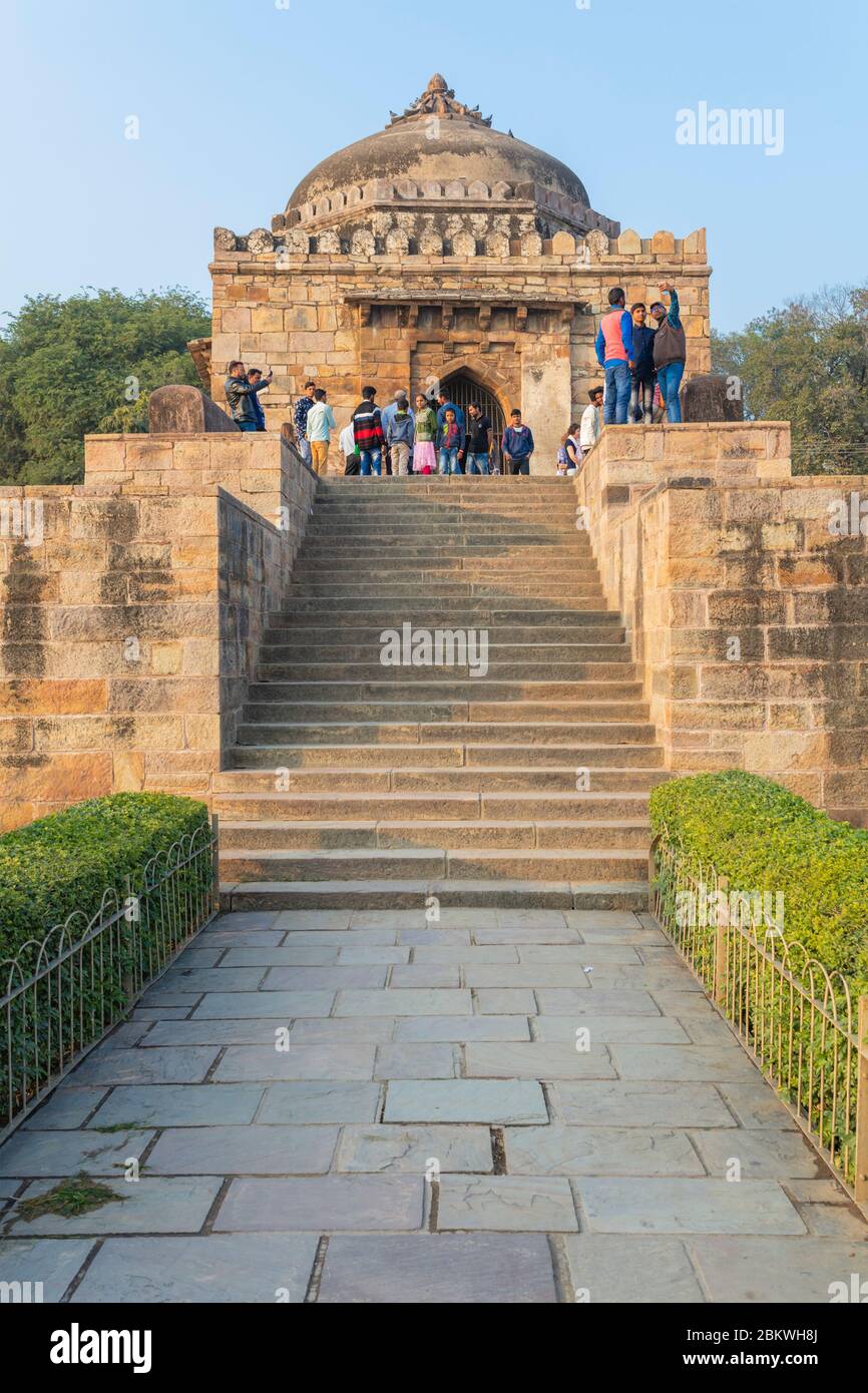 Sher shah suri tomb sasaram hi-res stock photography and images - Alamy