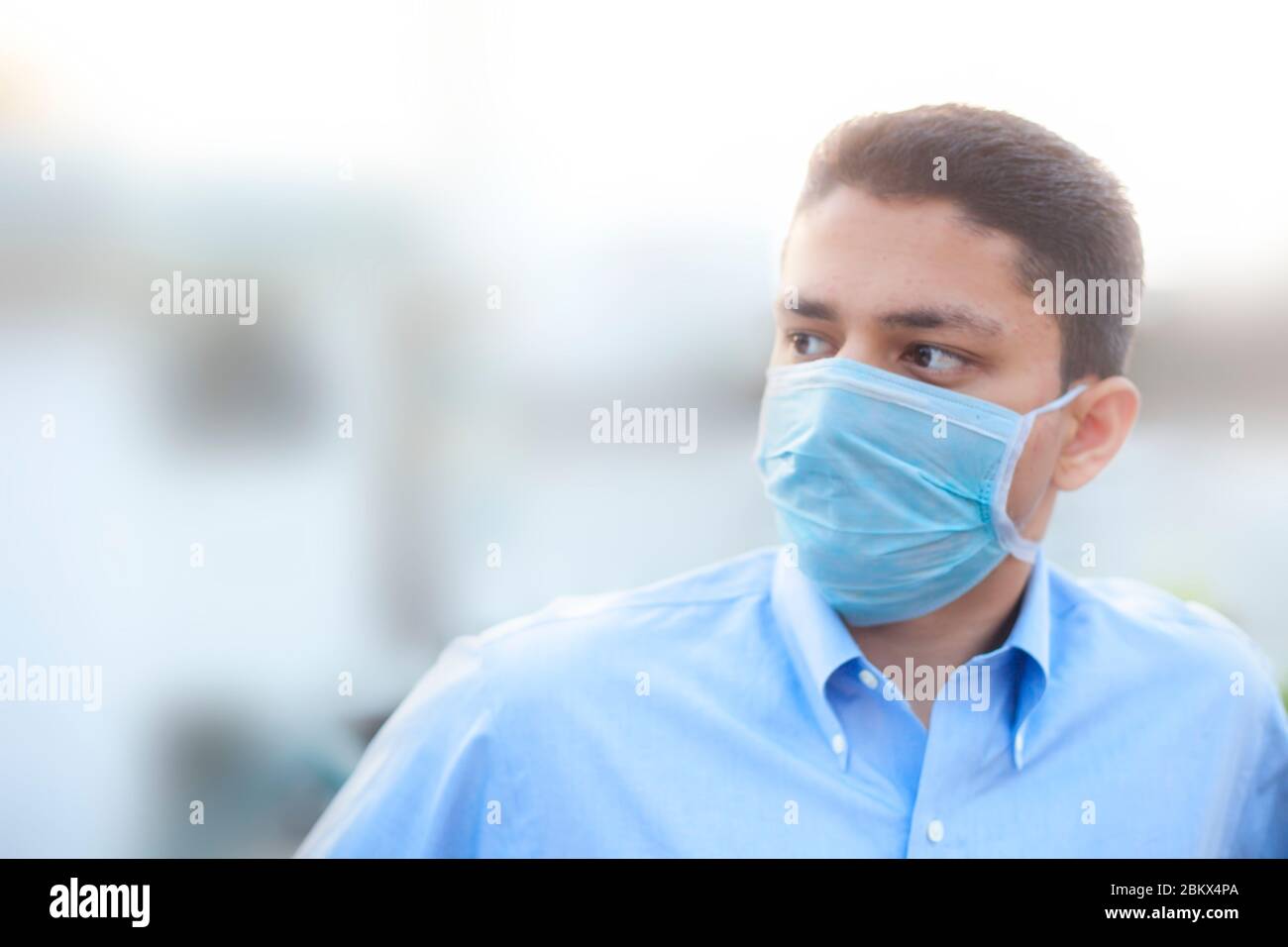 N95 respirator mask hi-res stock photography and images - Alamy