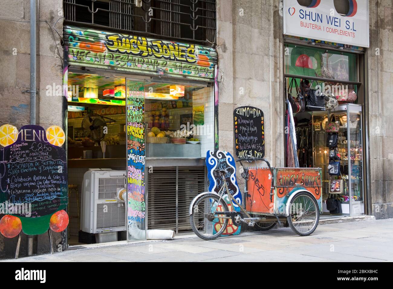 Juice store hires stock photography and images Alamy