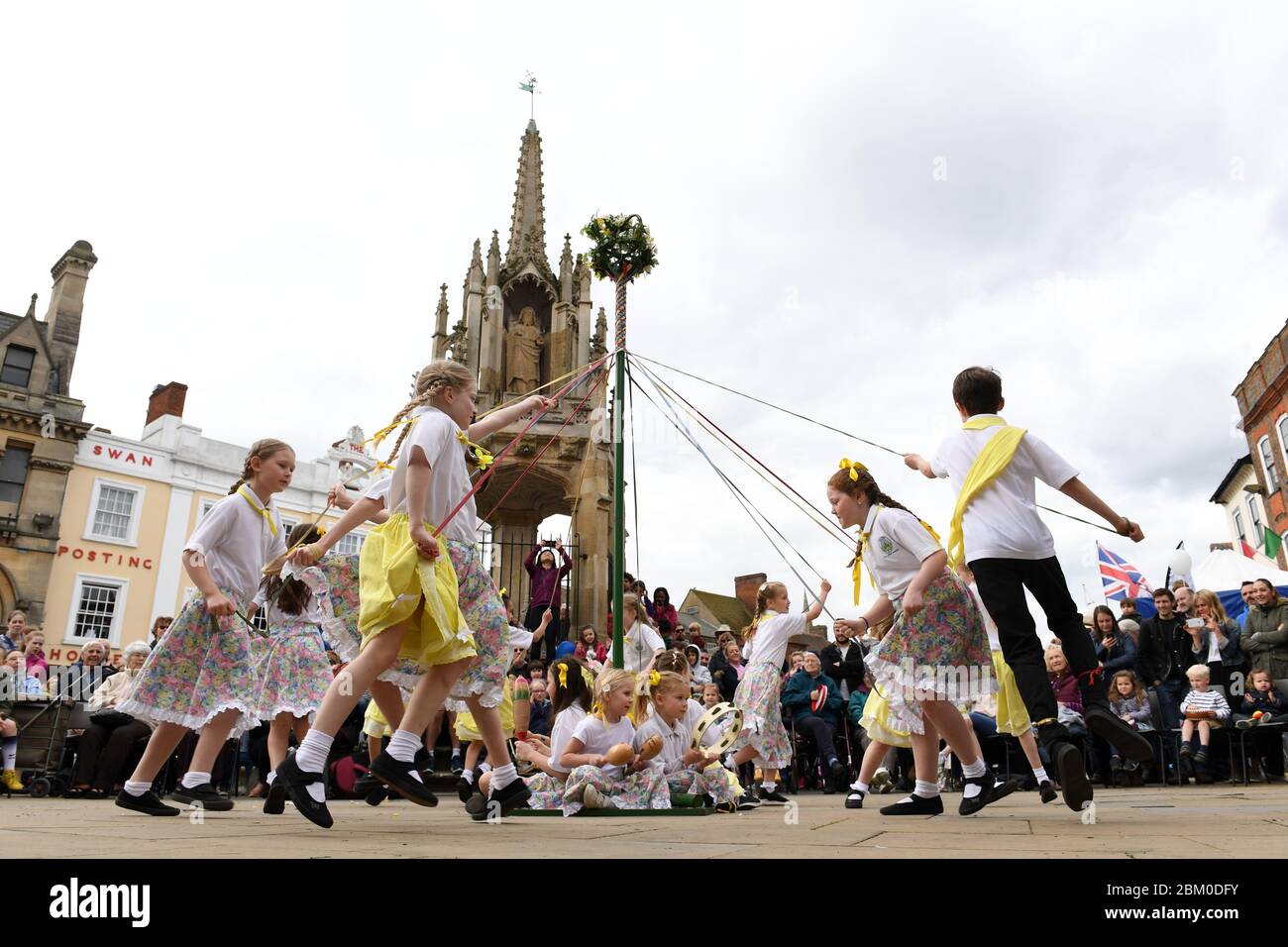Leighton buzzard high street events hi-res stock photography and images ...