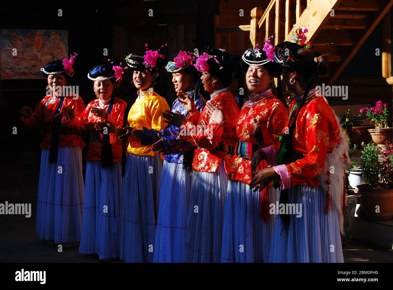 Mosuo women hi-res stock photography and images - Alamy