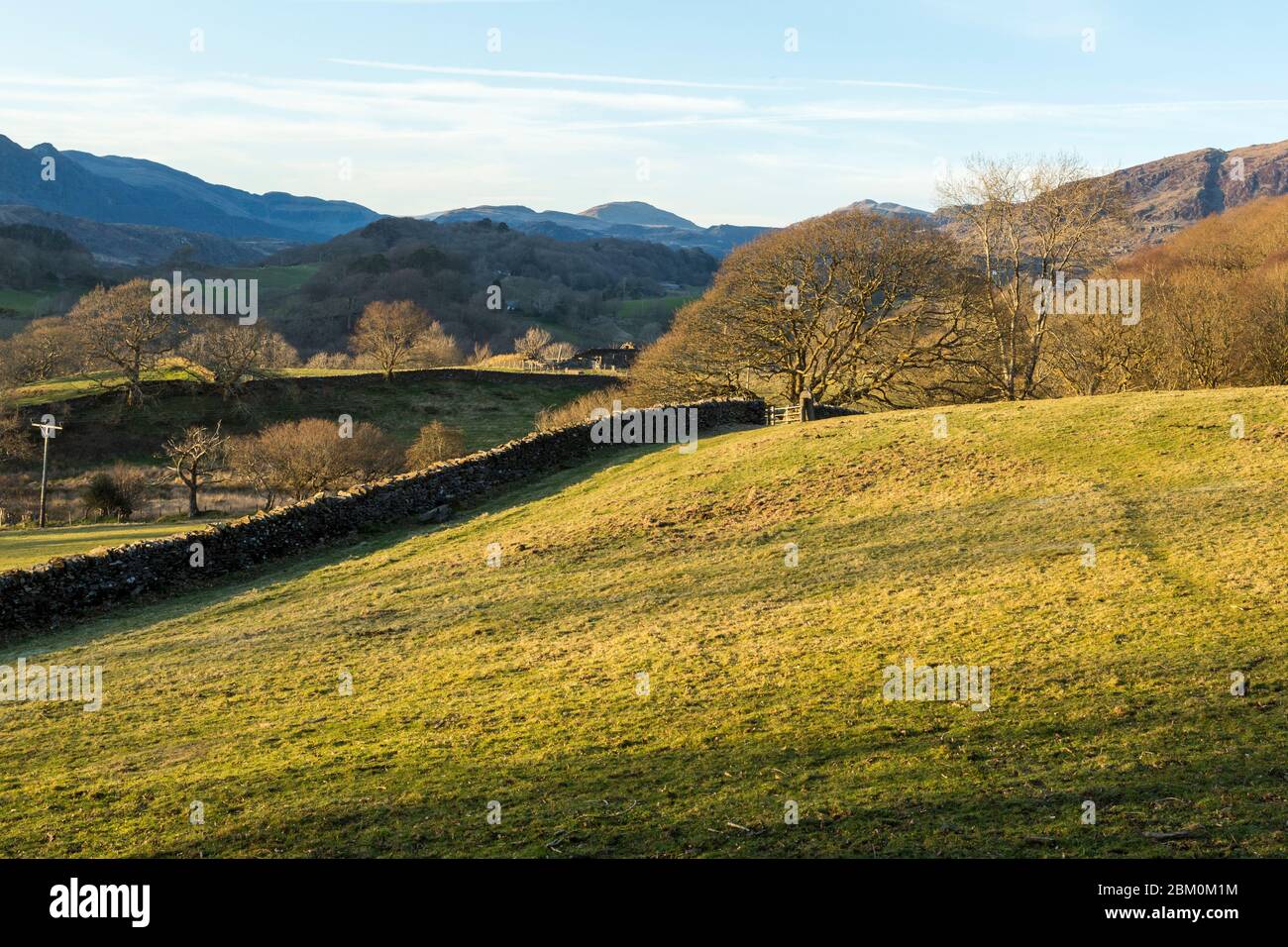 Scenic mountain view in early spring, Snowdonia National Park, Wales ...