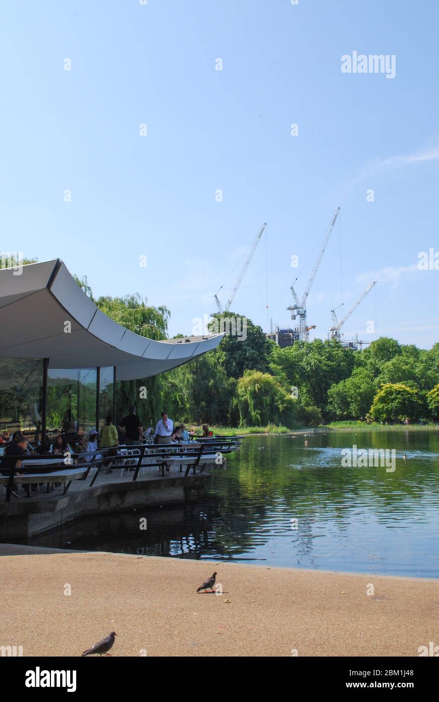 Modern Apartments Luxury Residential Under Construction One Hyde Park, Knightsbridge, London, SW1X 7LJ by RSHP Richard Rogers Graham Stirk Stock Photo