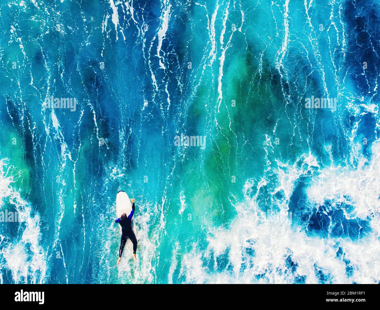 Ocean wave crest tube hi-res stock photography and images - Alamy