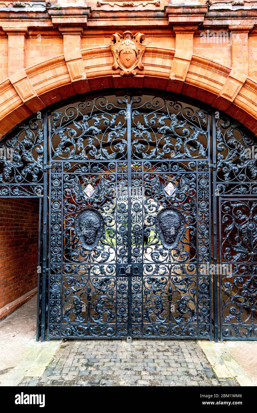 Ornate gate of Pfeiffer Arch, the entrance to Newnham College, University of Cambridge, UK Stock Photo