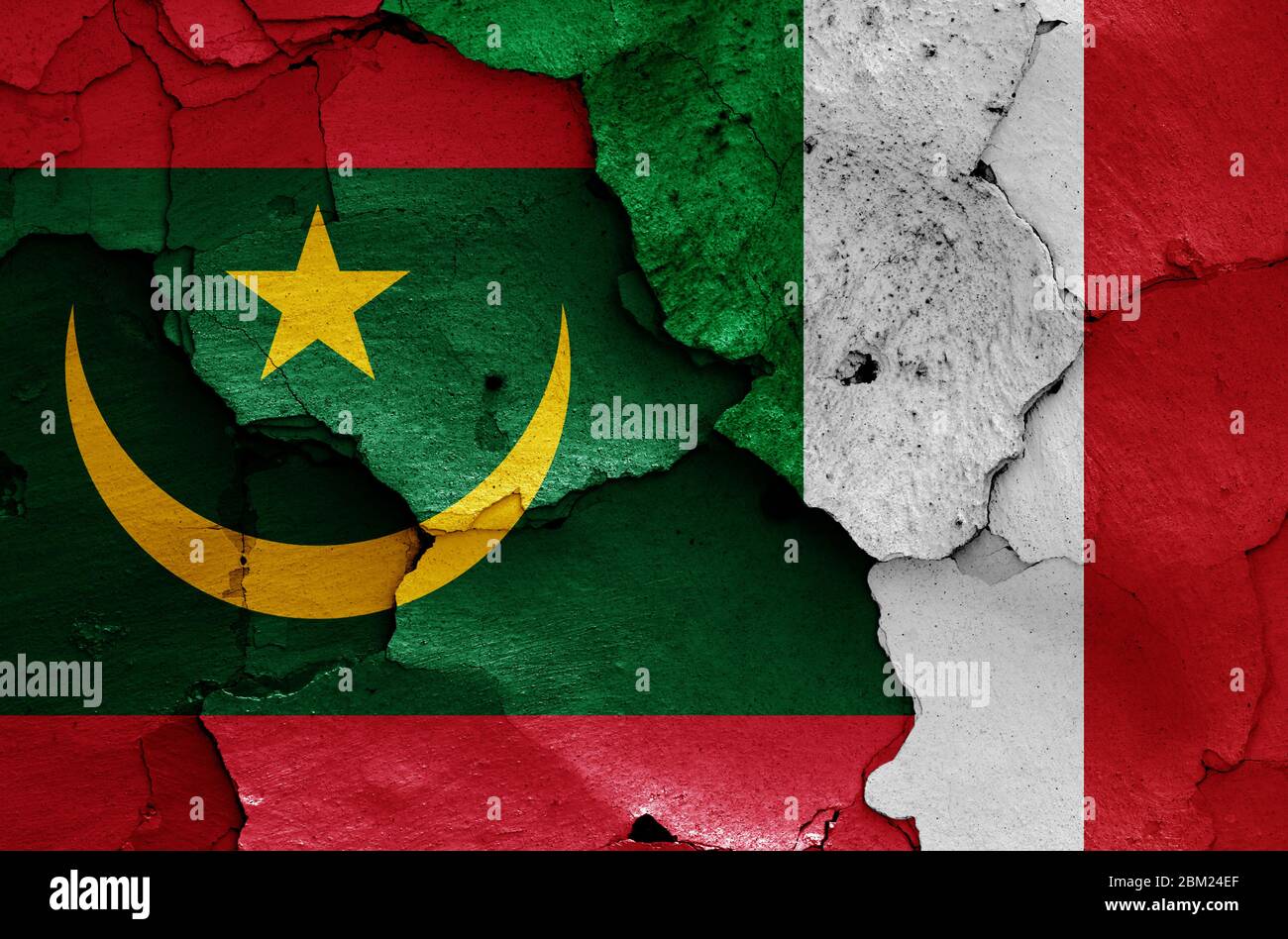 flags of Mauritania and Italy painted on cracked wall Stock Photo - Alamy