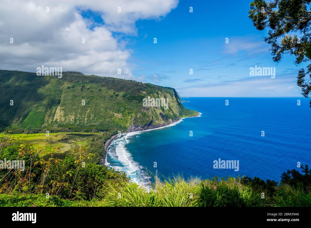 Hawaii stunning Waipio Valley and Pristine Beach Big island Stock Photo