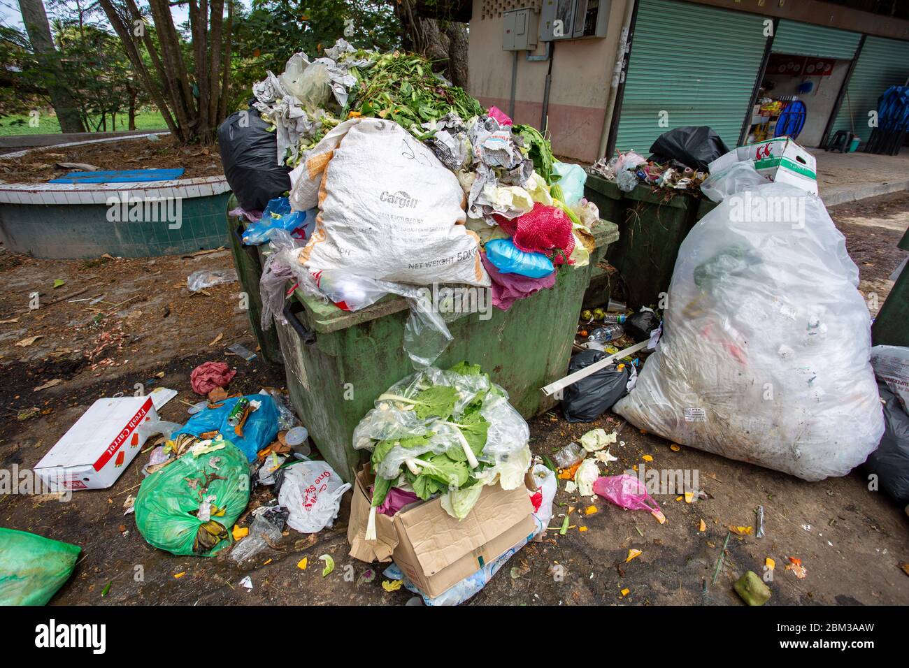 What Are the Hazards of an Overloaded Dumpster?