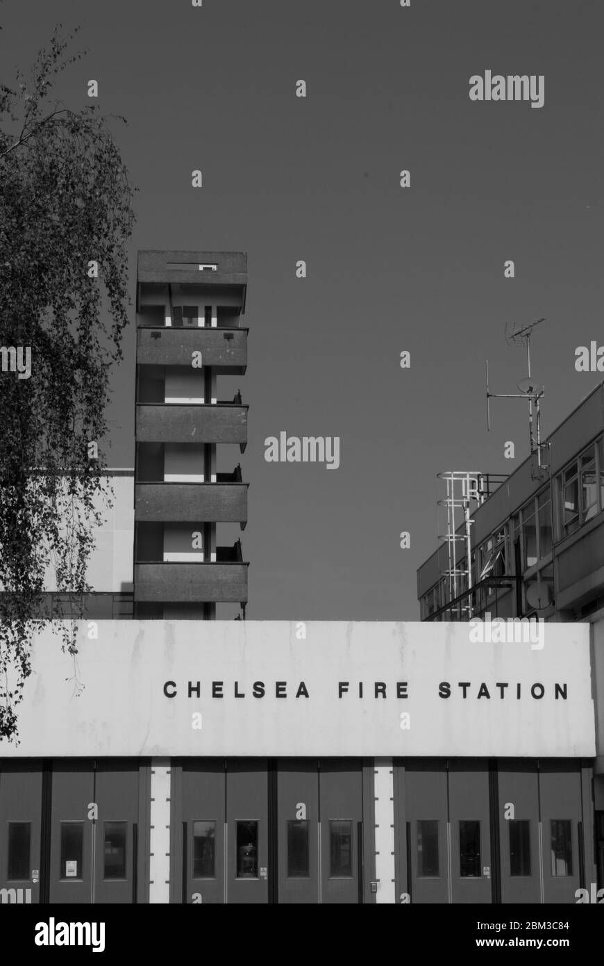 Mid Century Modern Architecture 1960s Chelsea Fire Station 264 Kings Road, London, SW3 5UF by Greater London Council Architects Geoffrey Horsfall Stock Photo