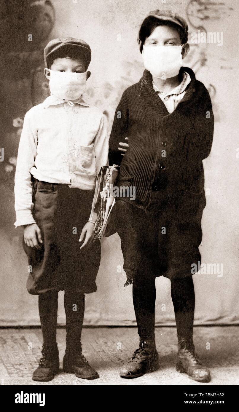Children wearing masks during the 1918 Spanish Flu Pandemic. Stock Photo