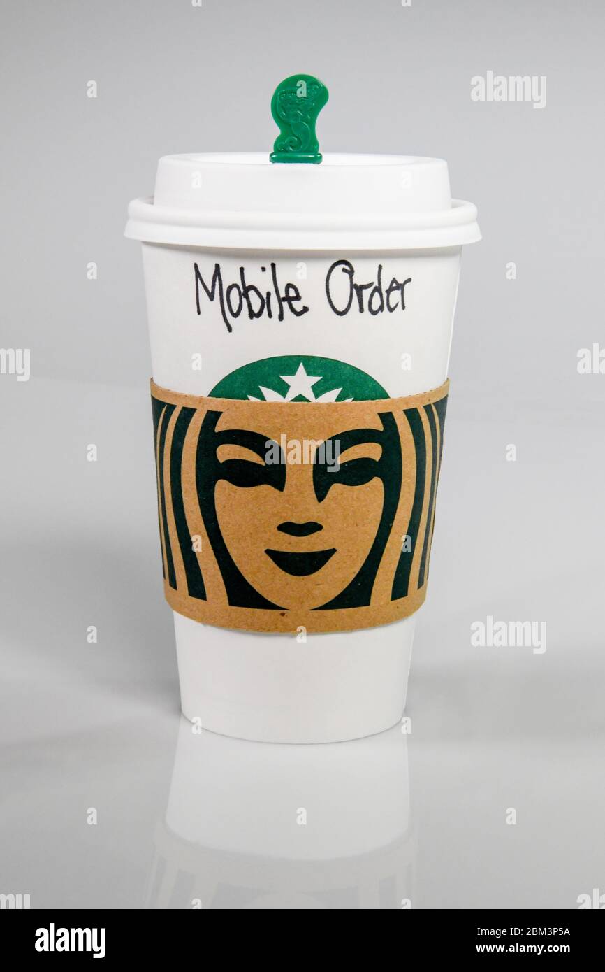 Starbucks cups Starbucks drink cup Stock Photo Alamy