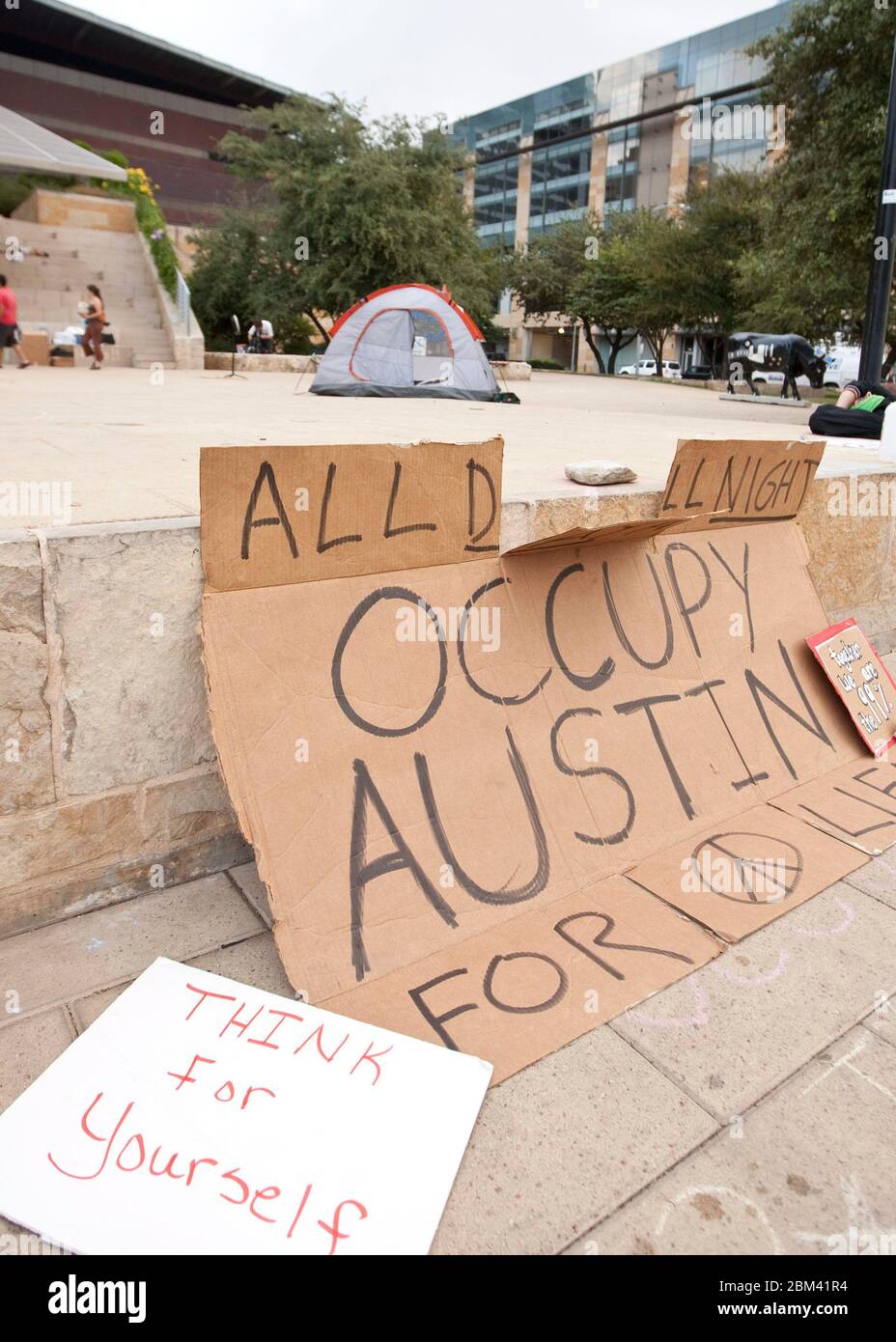 Austin, Texas USA, October 7, 2011: Tent on the Austin City Hall plaza in the early morning hours of an Occupy Austin demonstration at City Hall in downtown. Occupy Austin is an offshoot of Occupy Wall Street, an ongoing protest that denounces the role that large companies play in the current financial crisis. Protesters have been camping out on the plaza for several days. ©Marjorie Kamys Cotera/Daemmrich Photography Stock Photo