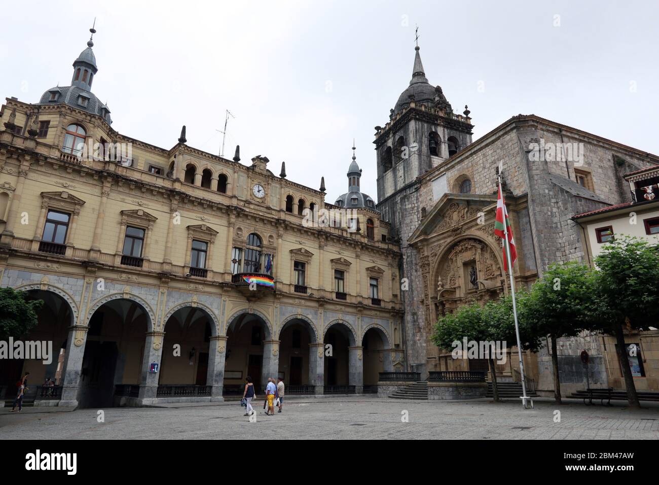 Gudaris Square with Town Hall and Church of San Juan Bautista,, Hernani ...