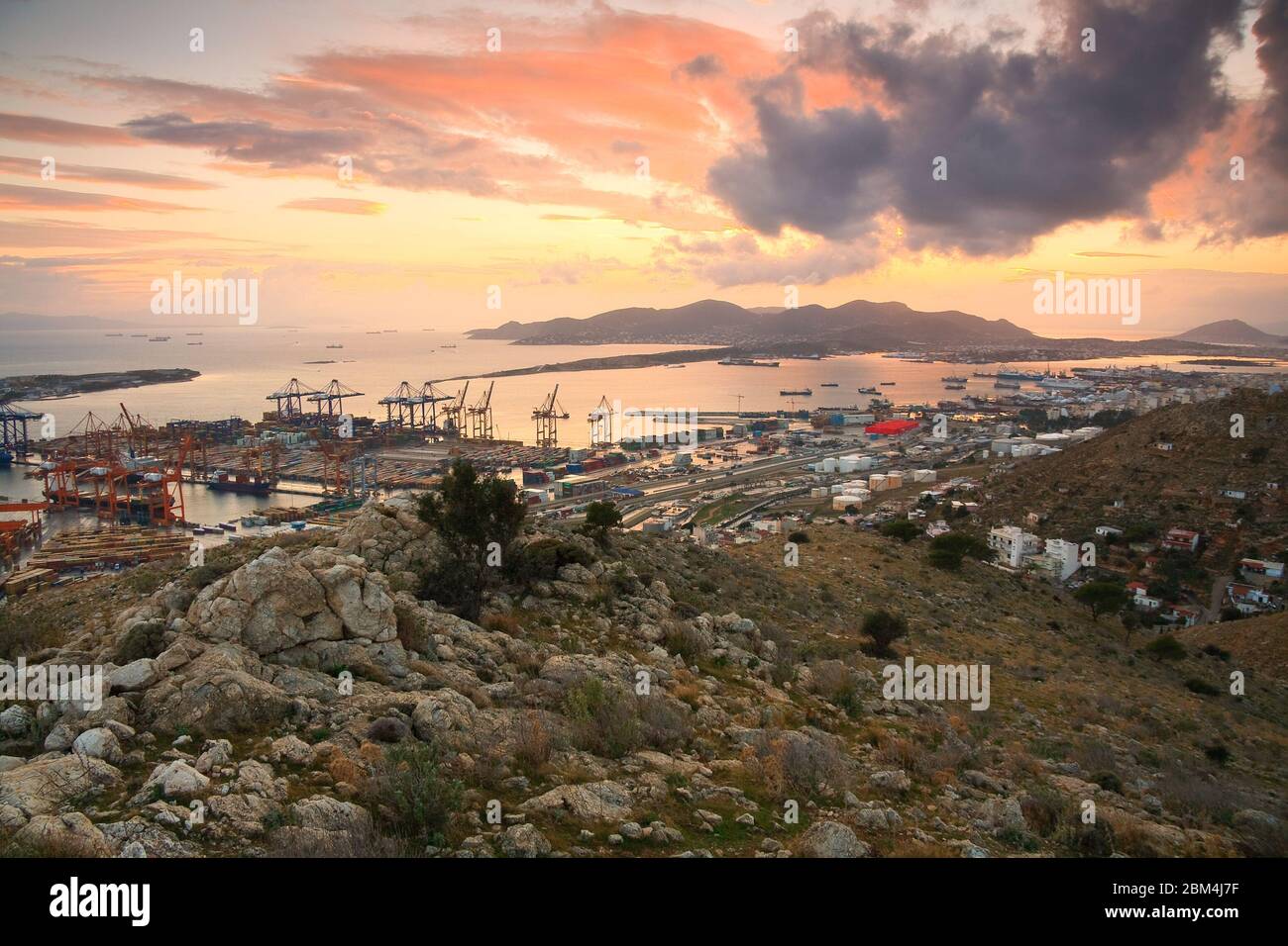 View of container port and shipyards in Piraeus, Athens Stock Photo - Alamy