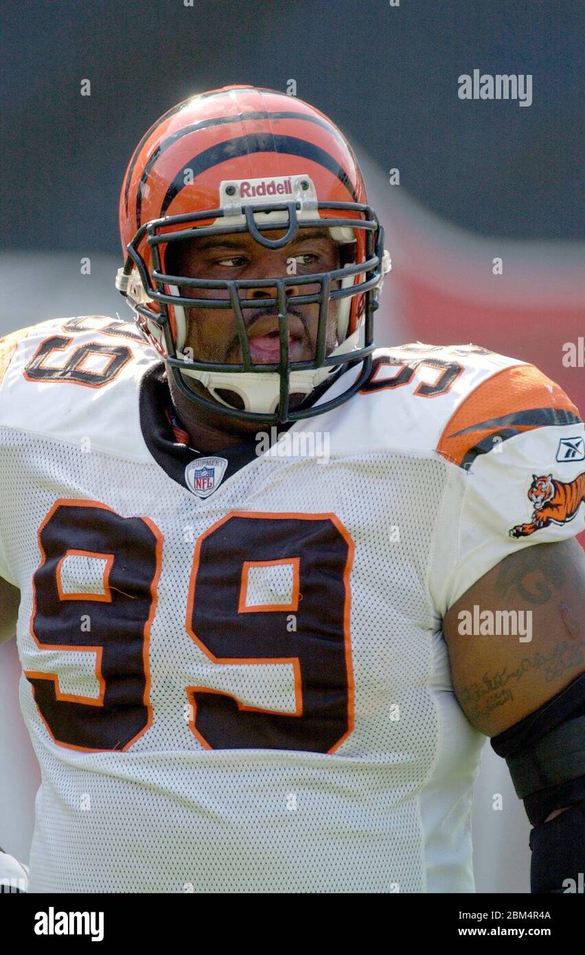 Tempe, United States. 02nd Nov, 2003. Cincinnati Bengals wide receiver  Kelley Washington against the Arizona Cardinals. The Cardinals defeated the  Bengals, 17-14, in an NFL football game at Sun Devil Stadium in