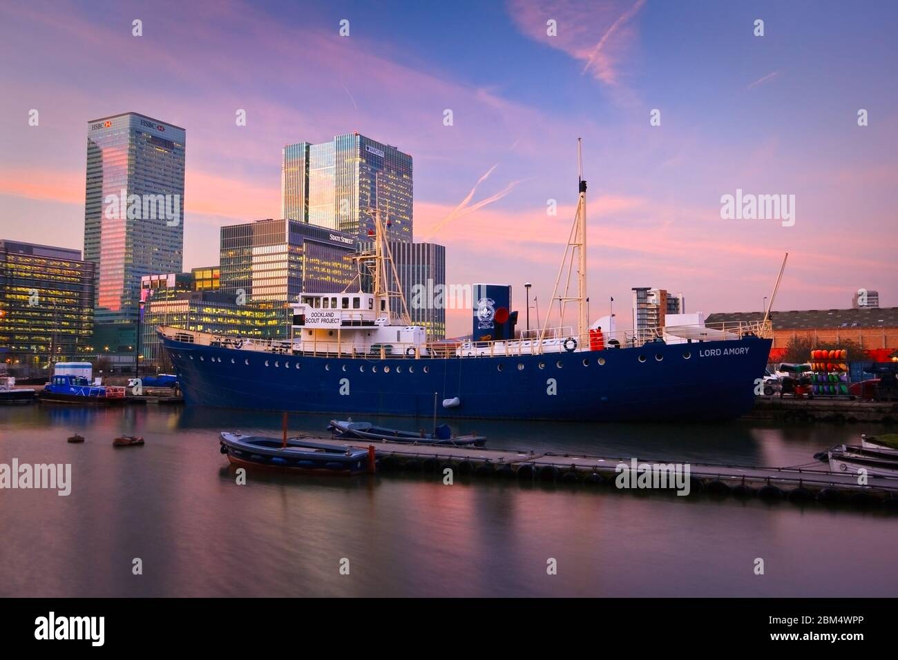 London Docks Canary Wharf High Resolution Stock Photography and Images