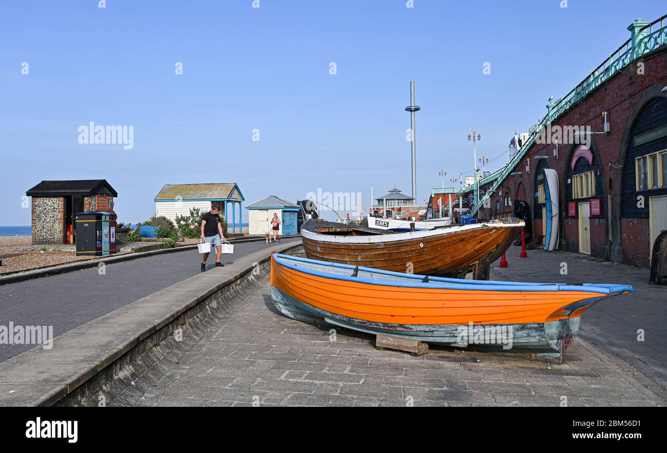 Brighton UK 7th May 2020 - Brighton seafront on a beautiful sunny morning during the Coronavirus COVID-19 pandemic crisis . The weather is forecast to be hot and sunny over the next few days before turning cooler at the weekend . Credit: Simon Dack / Alamy Live News Stock Photo