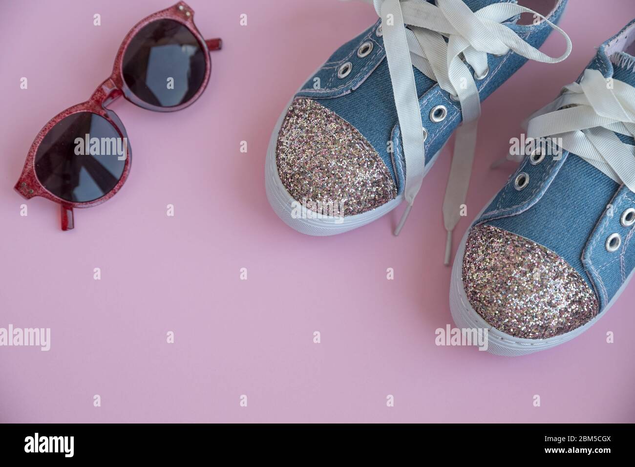 girls smart shoes