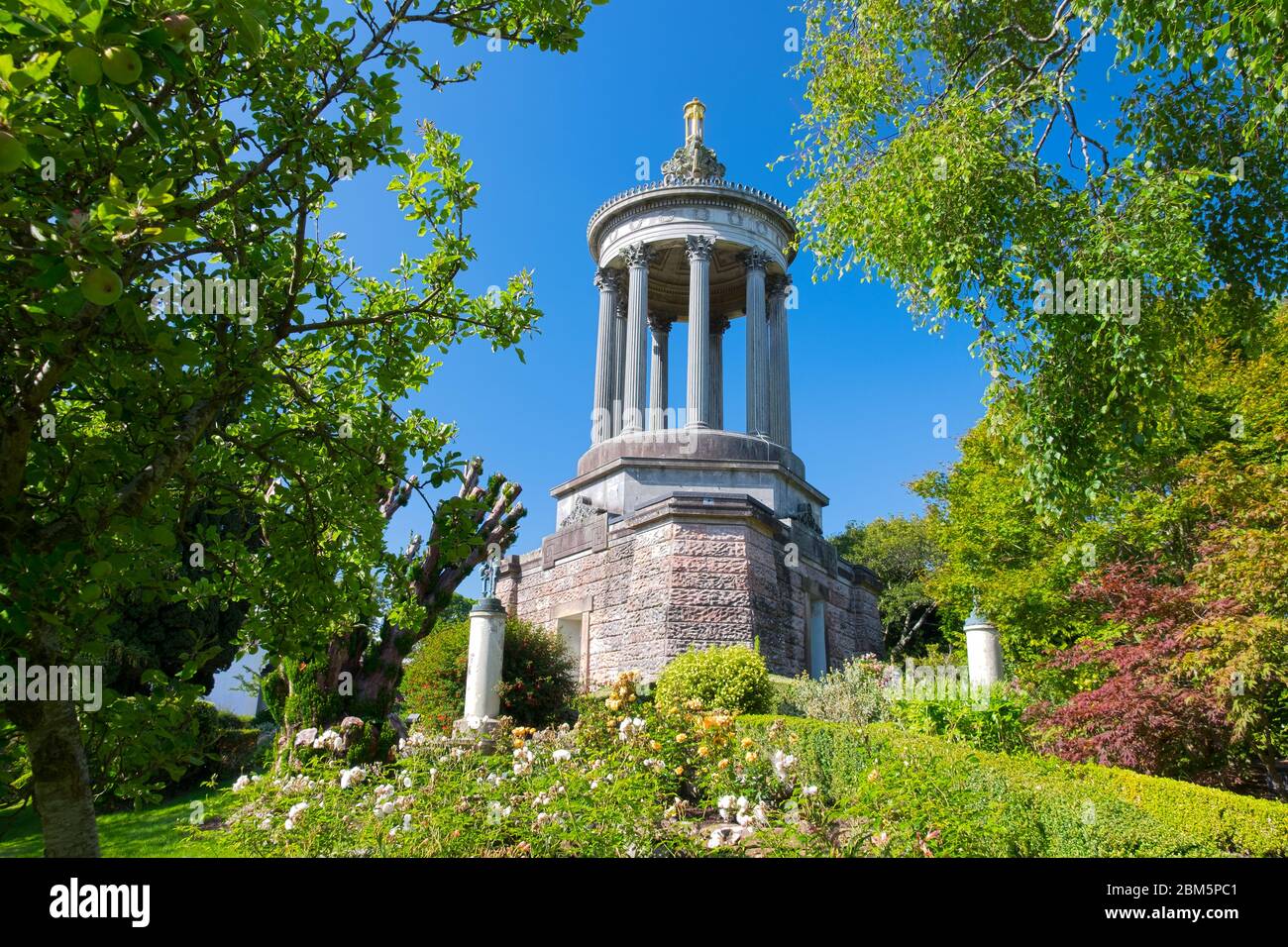 alloway, burns memorial, brig o doon Stock Photo Alamy