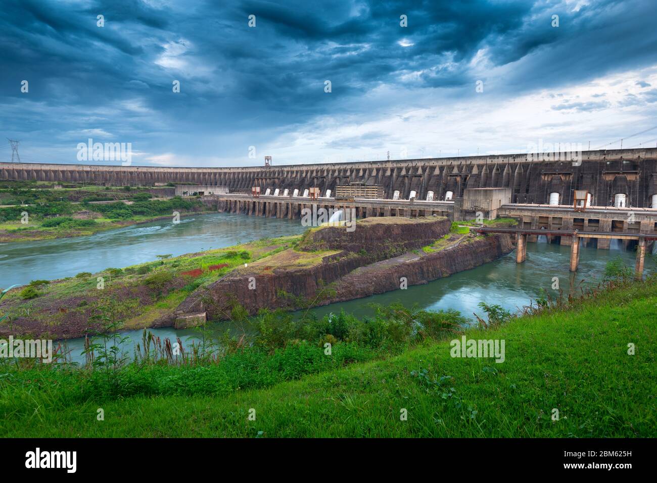 Border of Brazil and Paraguay, South America - Itaipu Hydroelectric Dam on the Parana River. Stock Photo