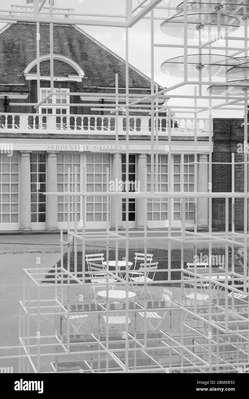 Summer Pavilion Serpentine Galleries Serpentine Pavilion 2013, Kensington Gardens, London, W2 3XA by Sou Fujimoto Stock Photo