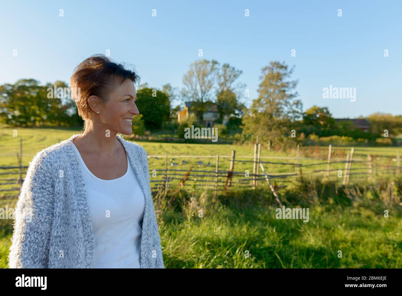 Mature woman outdoors hi-res stock photography and images - Alamy