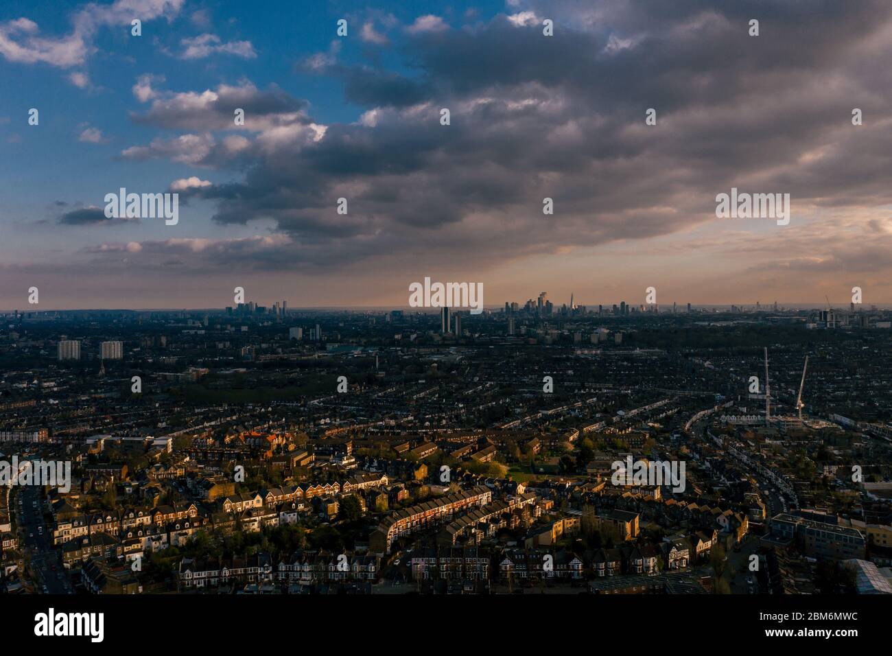 View of London Street Stock Photo - Alamy