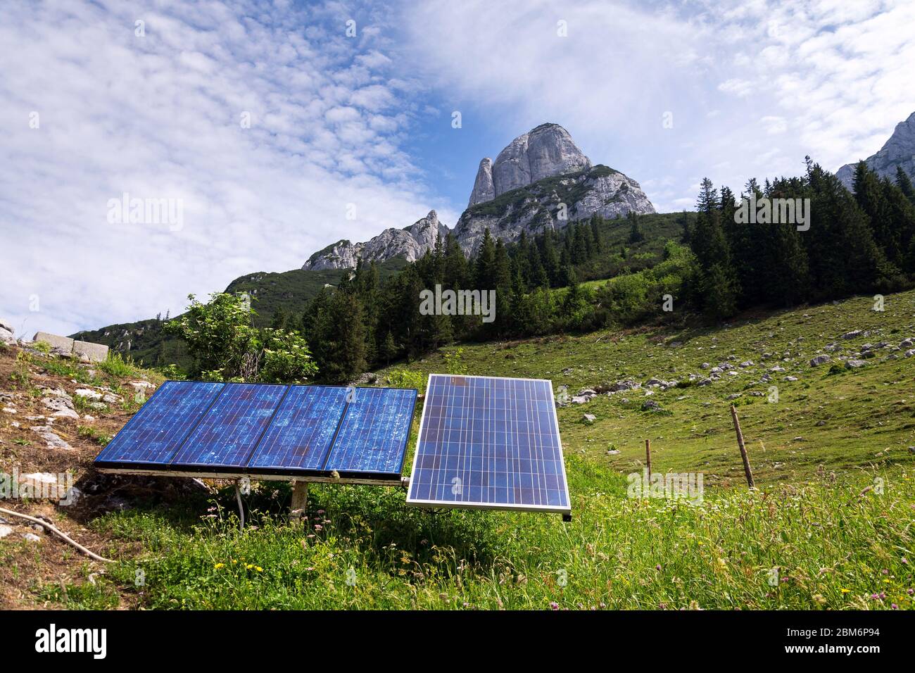 Solar panels with Strichkogel mountain between Grosser Donnerkogel and