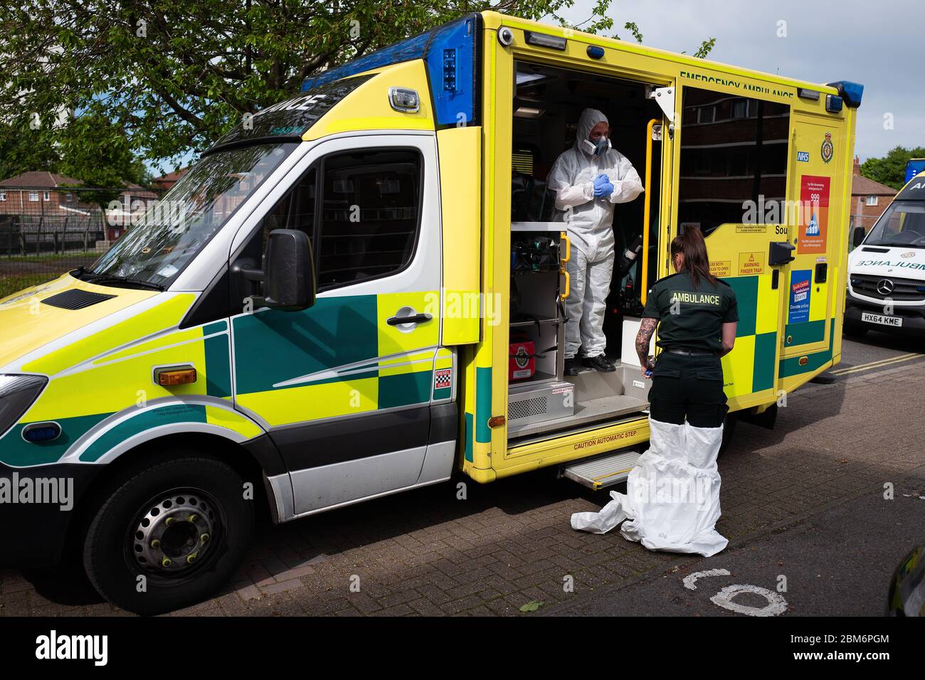 False alarm call for hi-res stock photography and images - Alamy