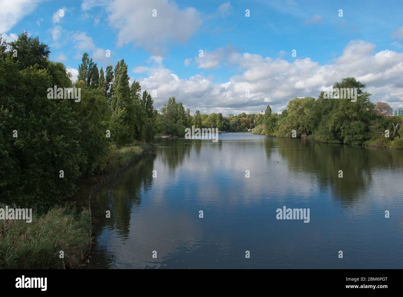 Serpentine Lake Long Water Serpentine Bridge Kensington Gardens, London